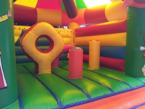 Springkussen Multifun Carrousel